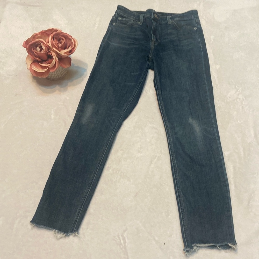 LUCKY BRAND Size 6/28 Blue Jeans Raw Cropped Hem